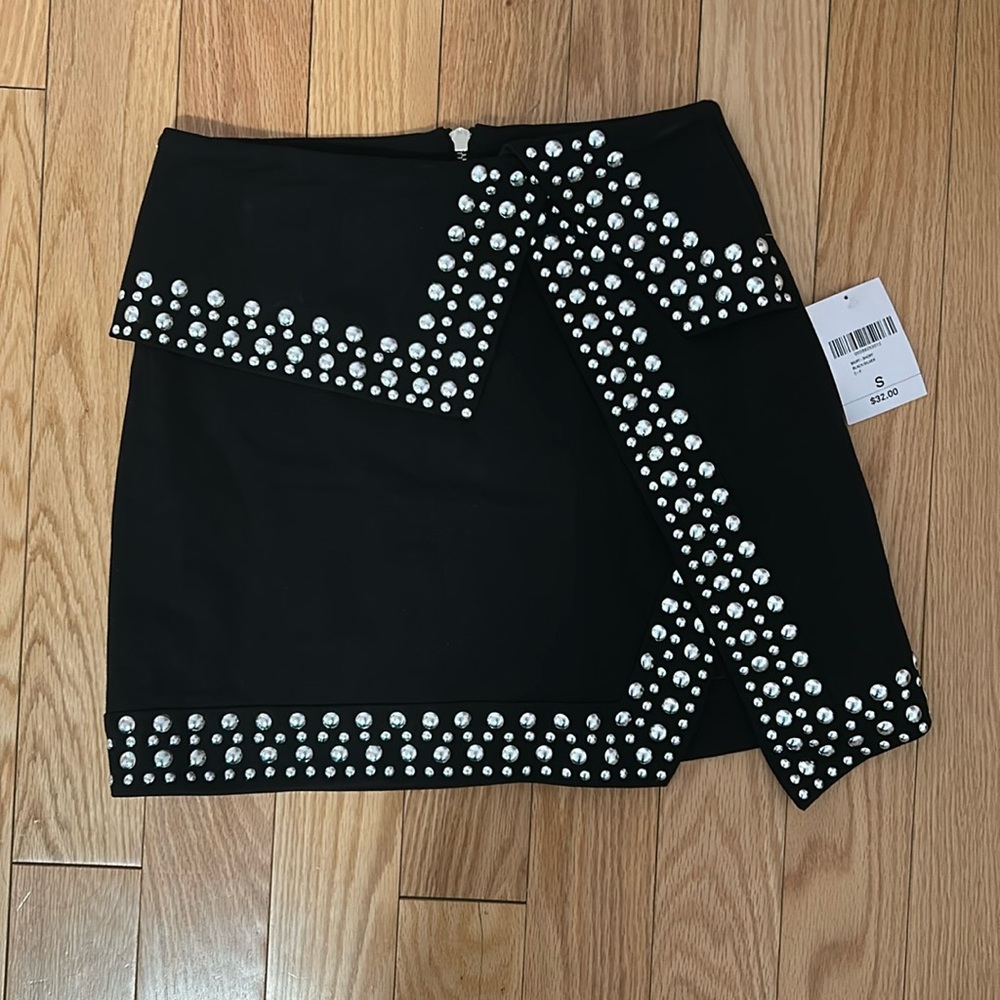 Studded side slit skirt